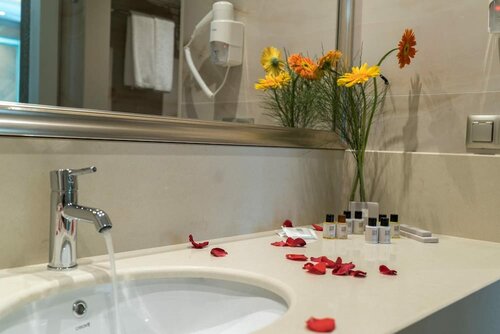 Гостиница Mirart Hotel Boutique & SPA Yalova в Карамюрселе