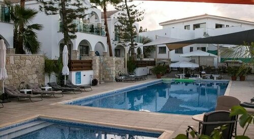 Гостиница Latchi Escape Hotel & Suites в Латси