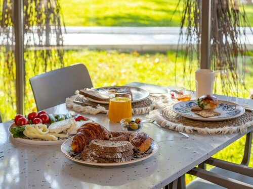 Гостиница Ema Houses в Кепезе