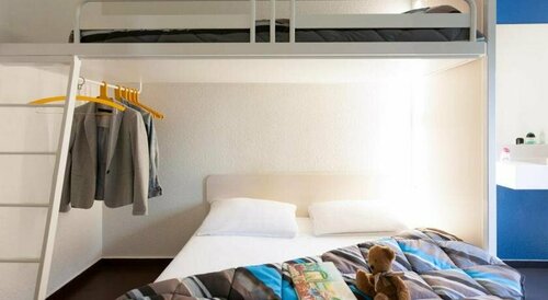 Гостиница HotelF1 Montauban в Монтобане
