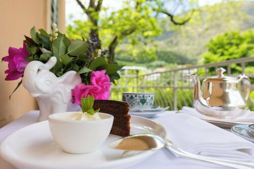Гостиница Hotel Elephant в Брессаноне
