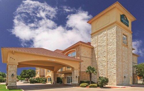 Гостиница La Quinta Inn And Suites Granbury в Гранбери