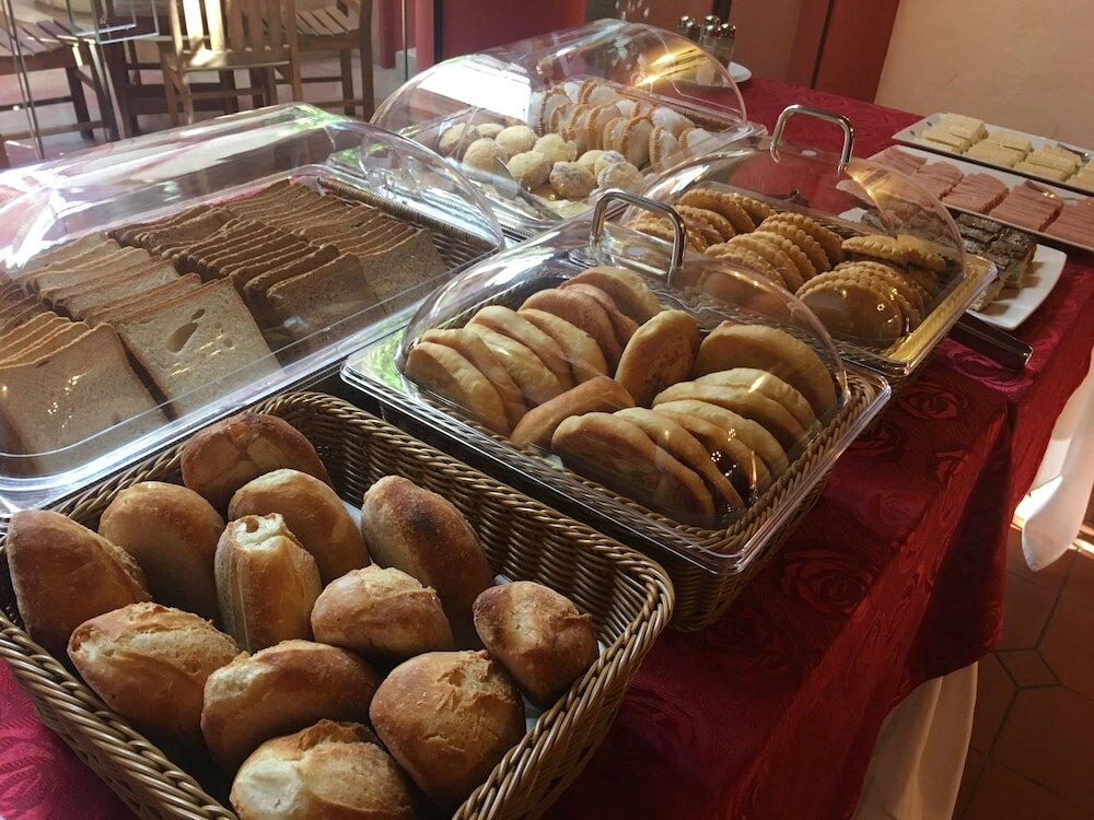 Фото Hotel Monasterio