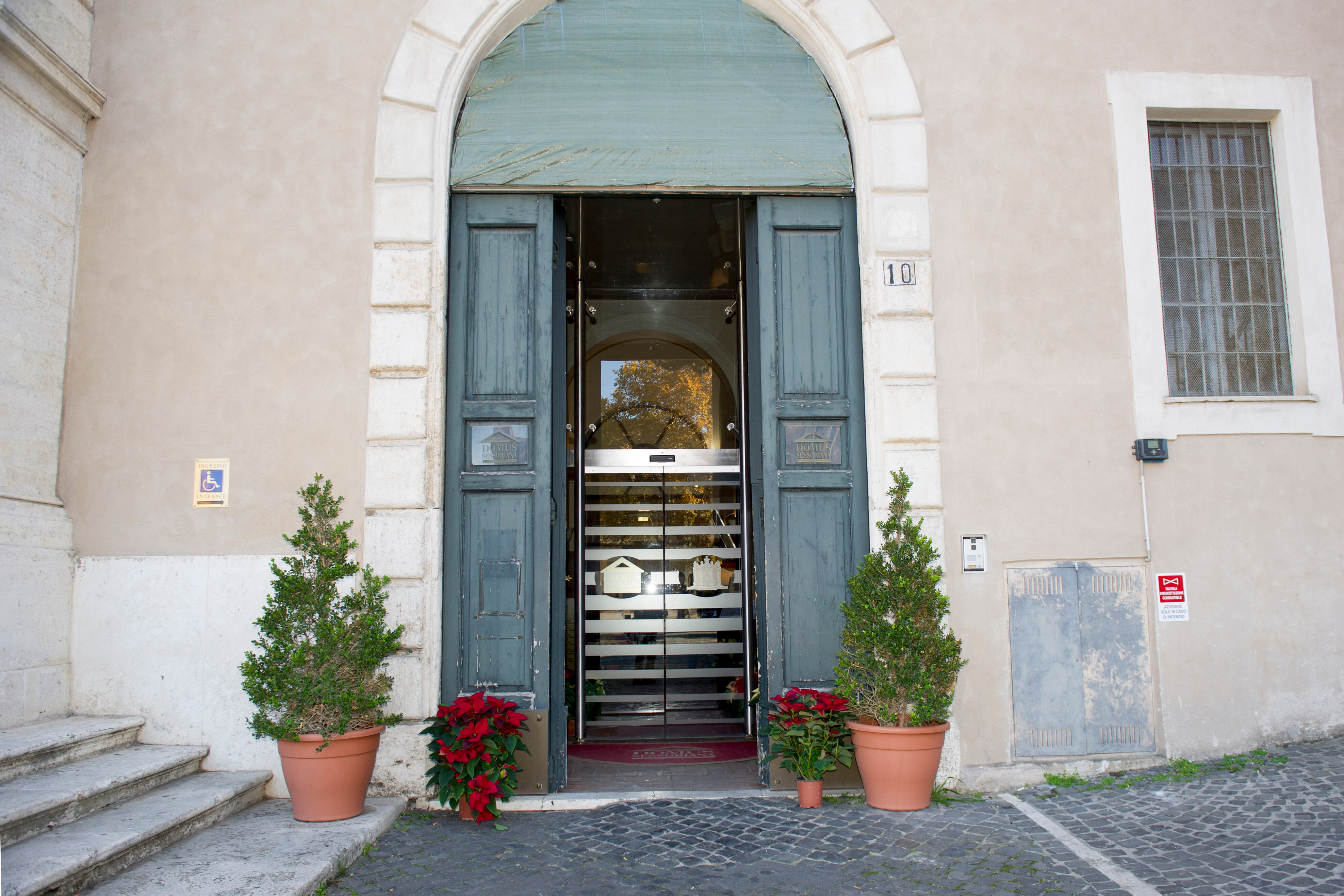 Фото Domus Sessoriana