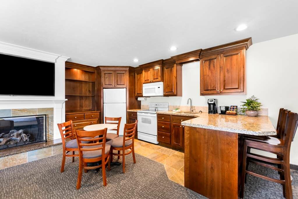 Фото Best Western Driftwood Inn