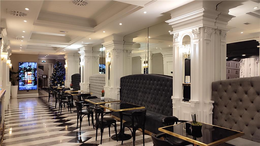 Фото Radisson Blu Ghr Hotel, Rome