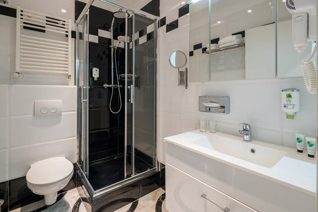 Фото Best Western Plus Celebrity Suites