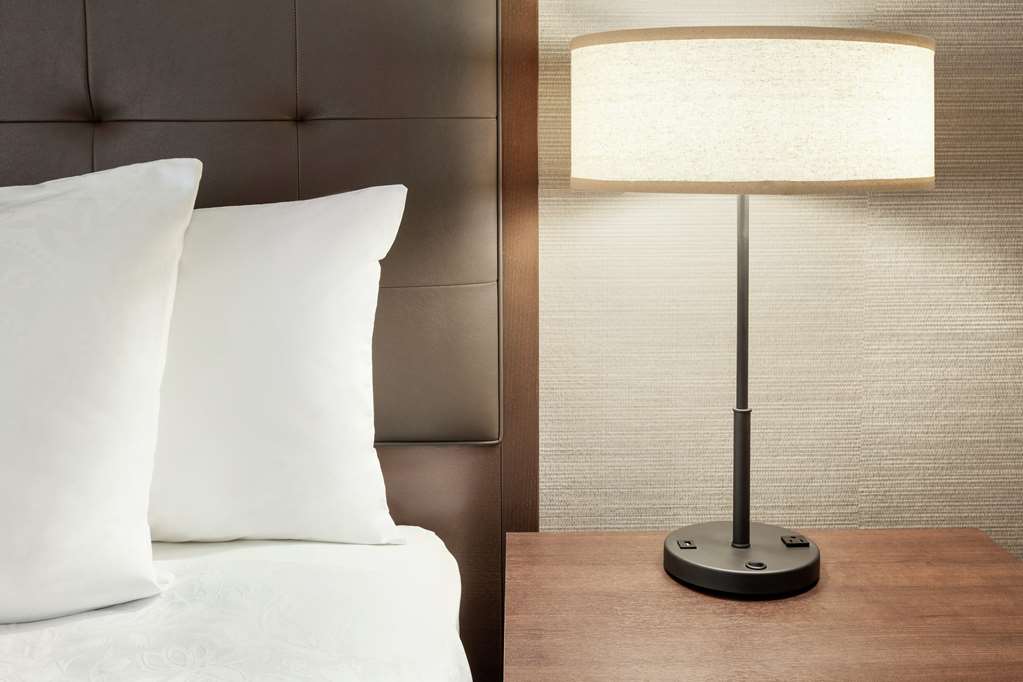 Фото Homewood Suites by Hilton Oakland Waterfront