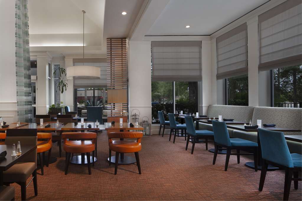 Фото Hilton Garden Inn Jacksonville Jtb/deerwood Park