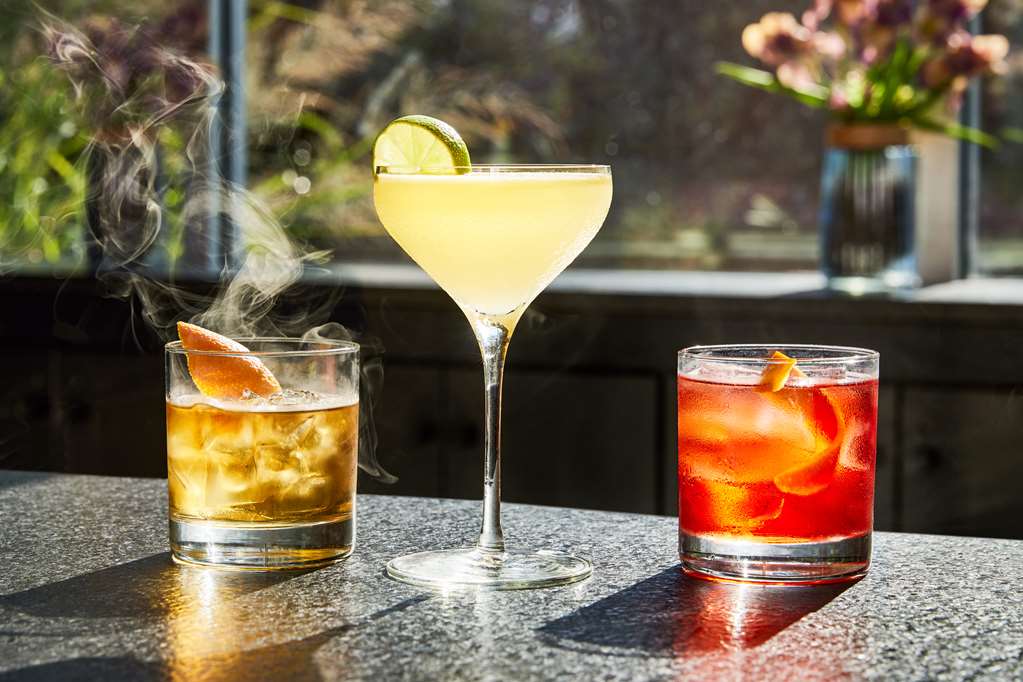 Фото Hilton Garden Inn Nashville Downtown/Convention Center