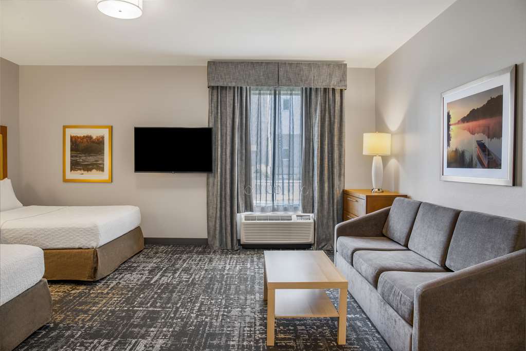 Фото Homewood Suites by Hilton Winnipeg Airport Polo Park MB