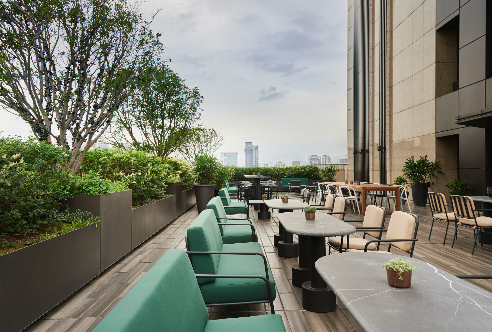 Фото Kimpton Da An Hotel