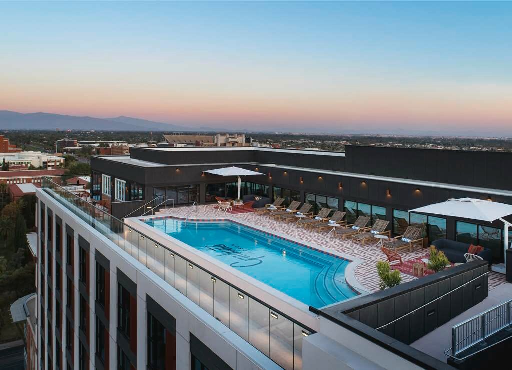 Фото Graduate Tucson