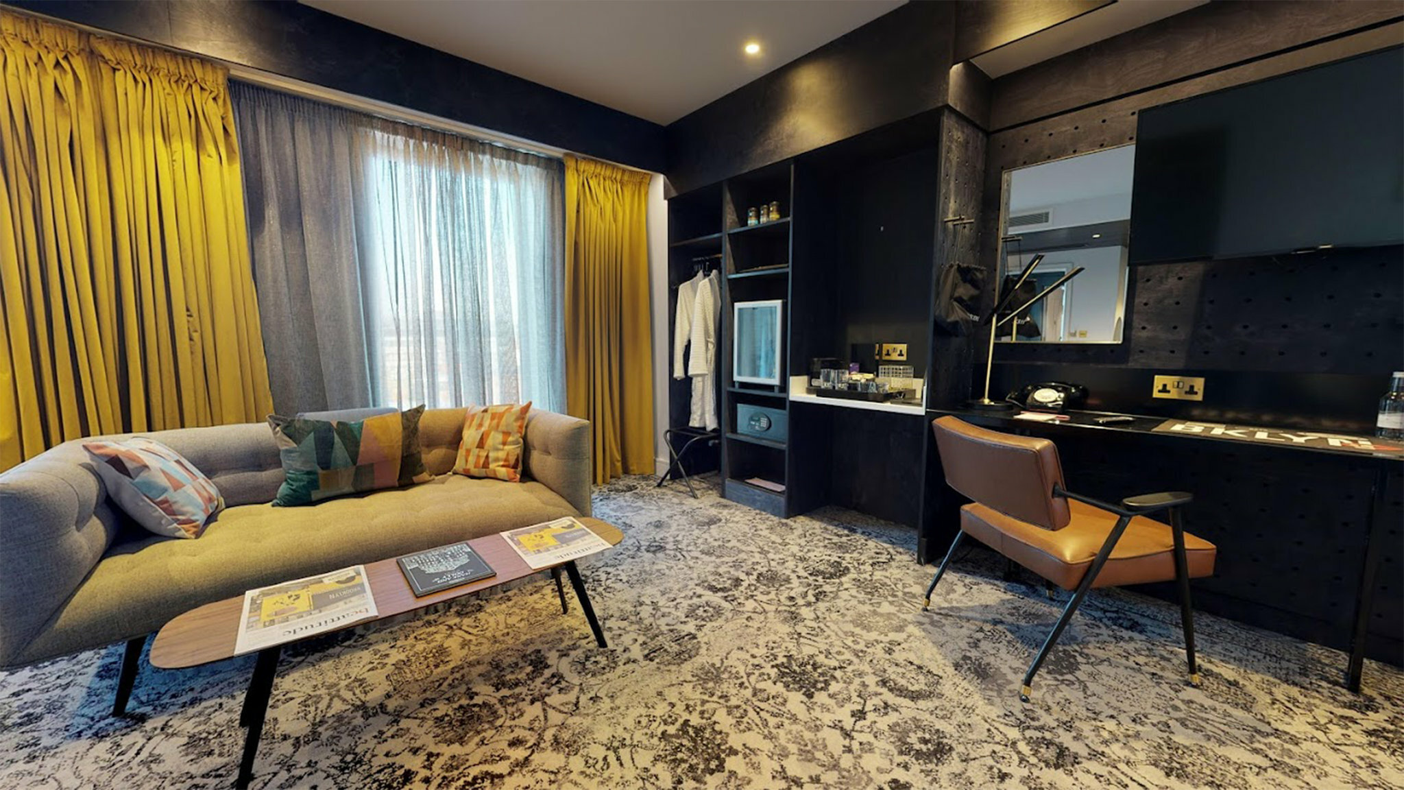 Фото отеля 2