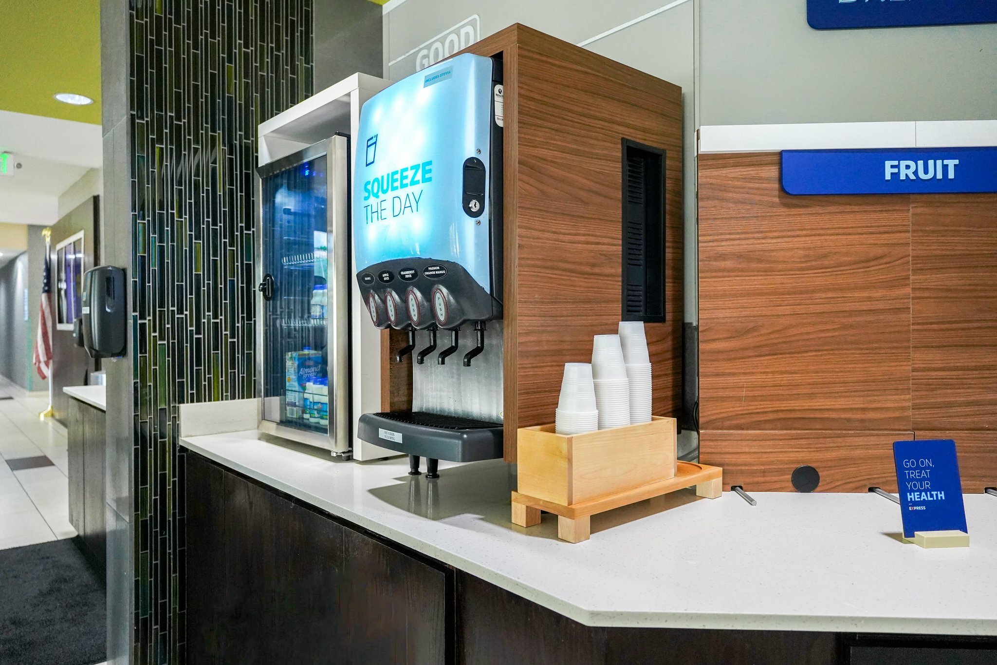 Фото Holiday Inn Express Boise - University Area, an Ihg Hotel