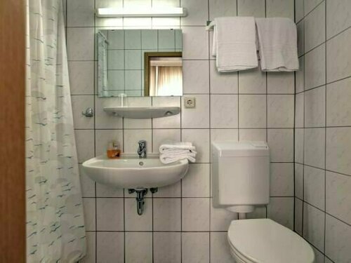 Гостиница Hotel Schlosskrug в Форбаке