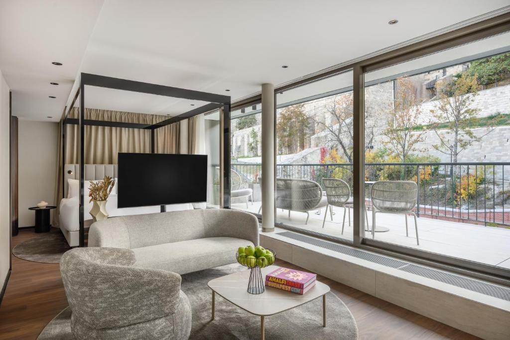 Фото Lanchid 19 Design Hotel