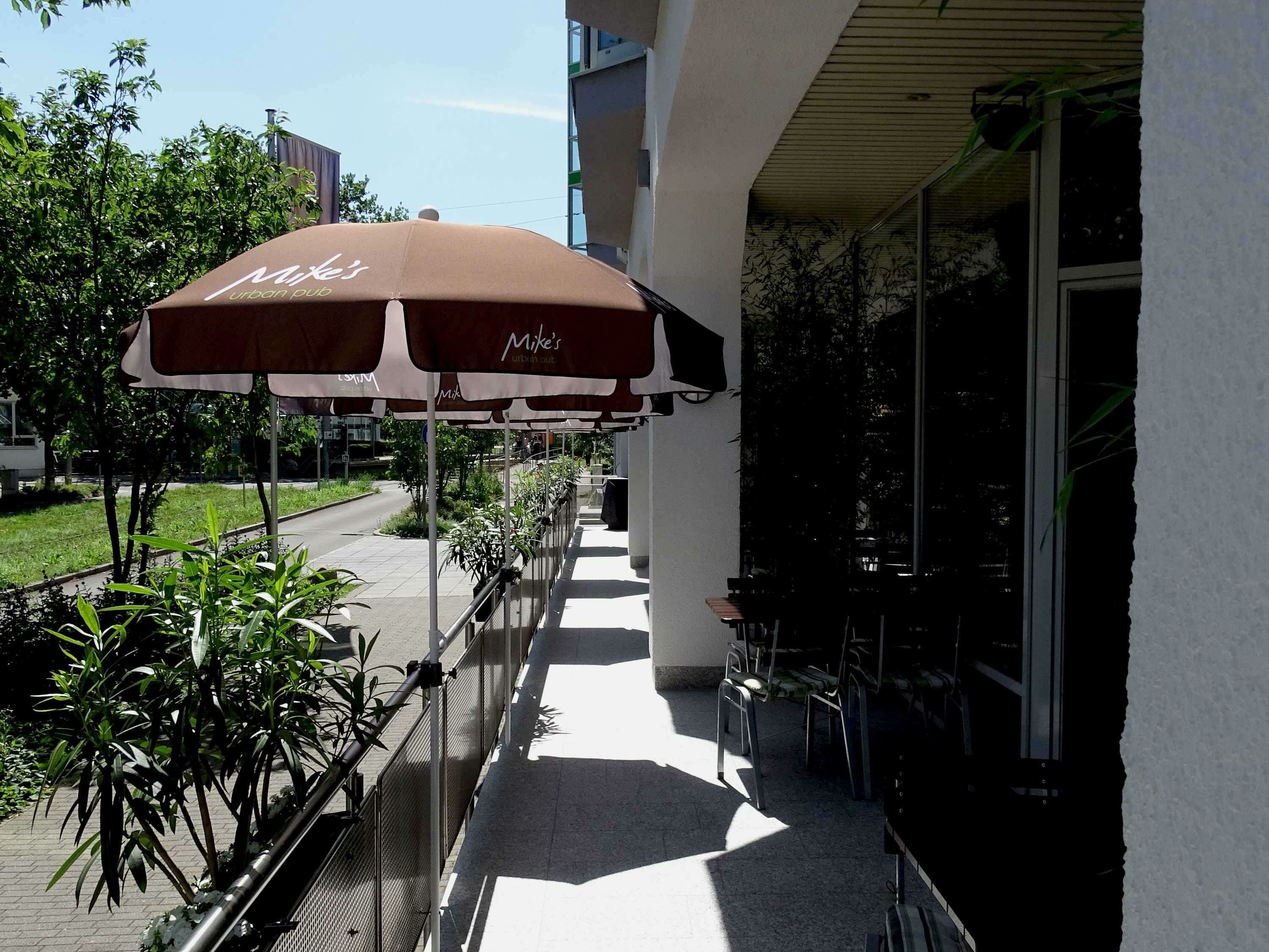 Фото Premier Inn Stuttgart Bad Cannstatt