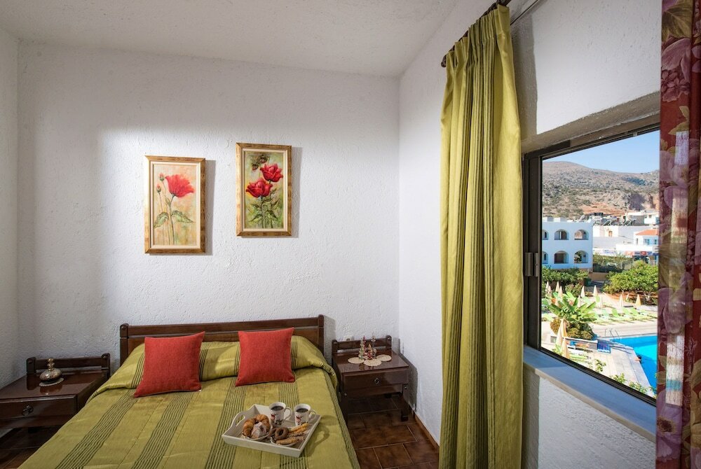 Фото Malia Holidays