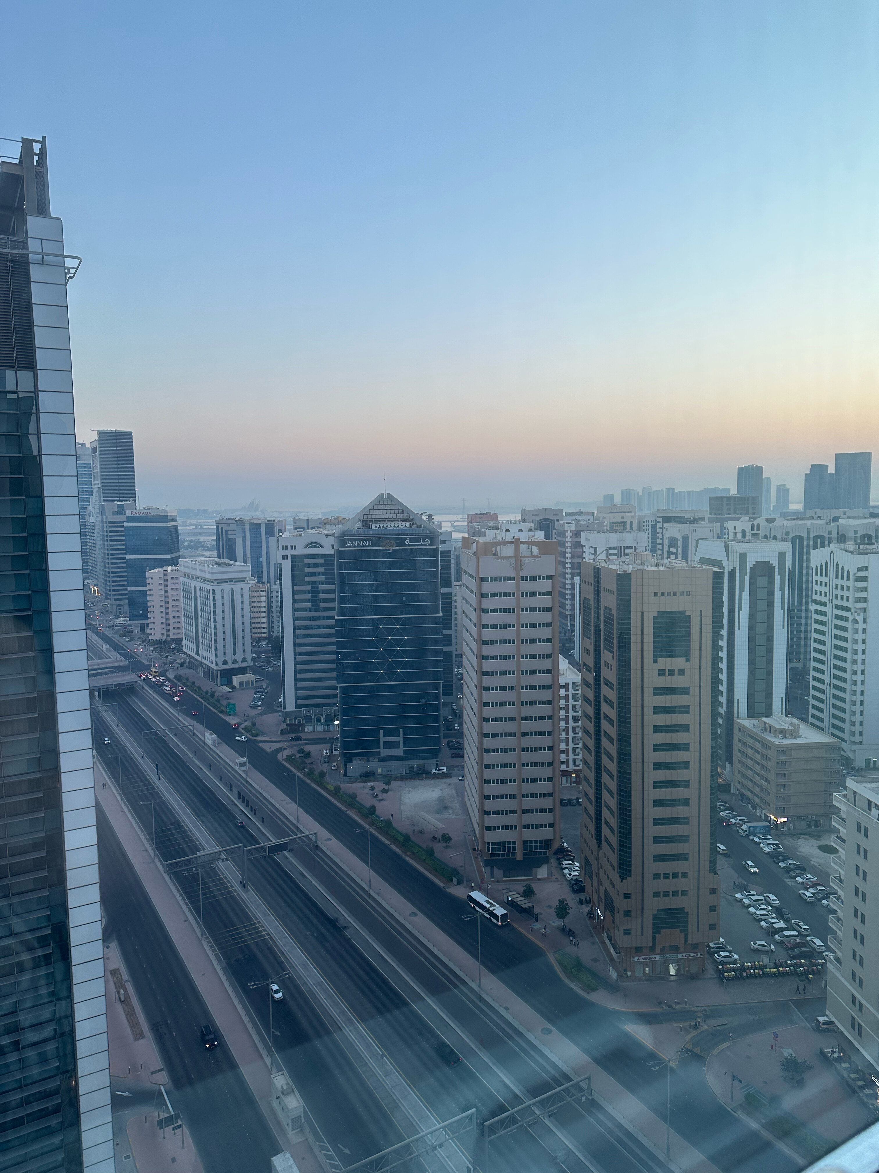 Фото Jannah Executive Hotel Apartments