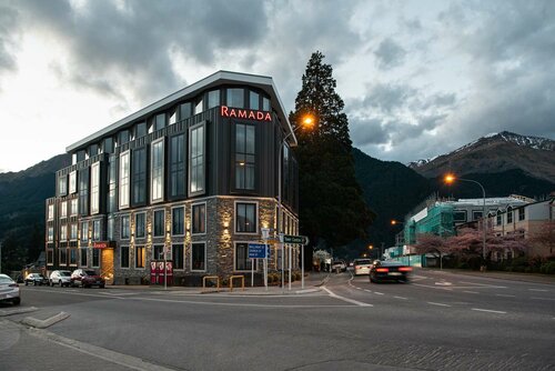 Гостиница Ramada Queenstown Central в Куинстауне