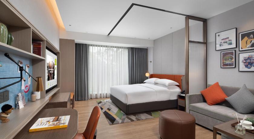 Фото Home2 Suites by Hilton Wuhan Xudong