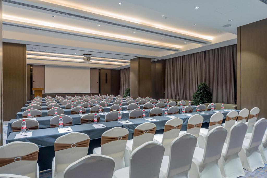 Фото Hl Rezen Hotel Chengdu