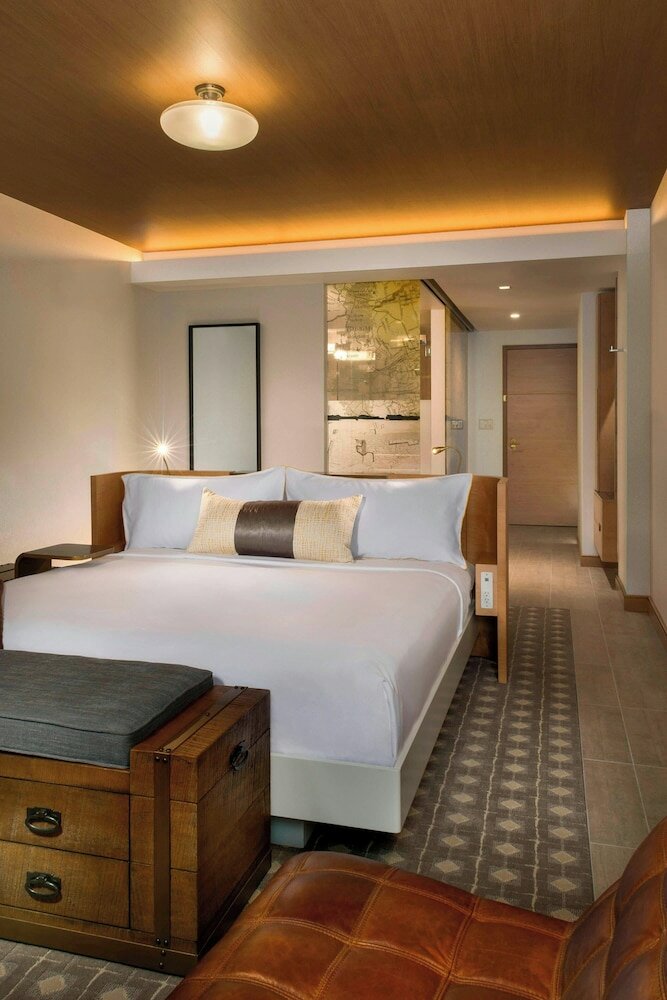 Фото The Envoy Hotel, Autograph Collection