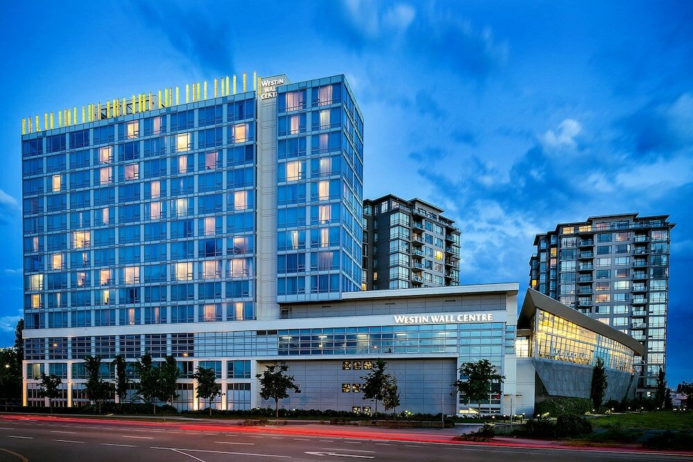 Фото The Westin Wall Centre, Vancouver Airport