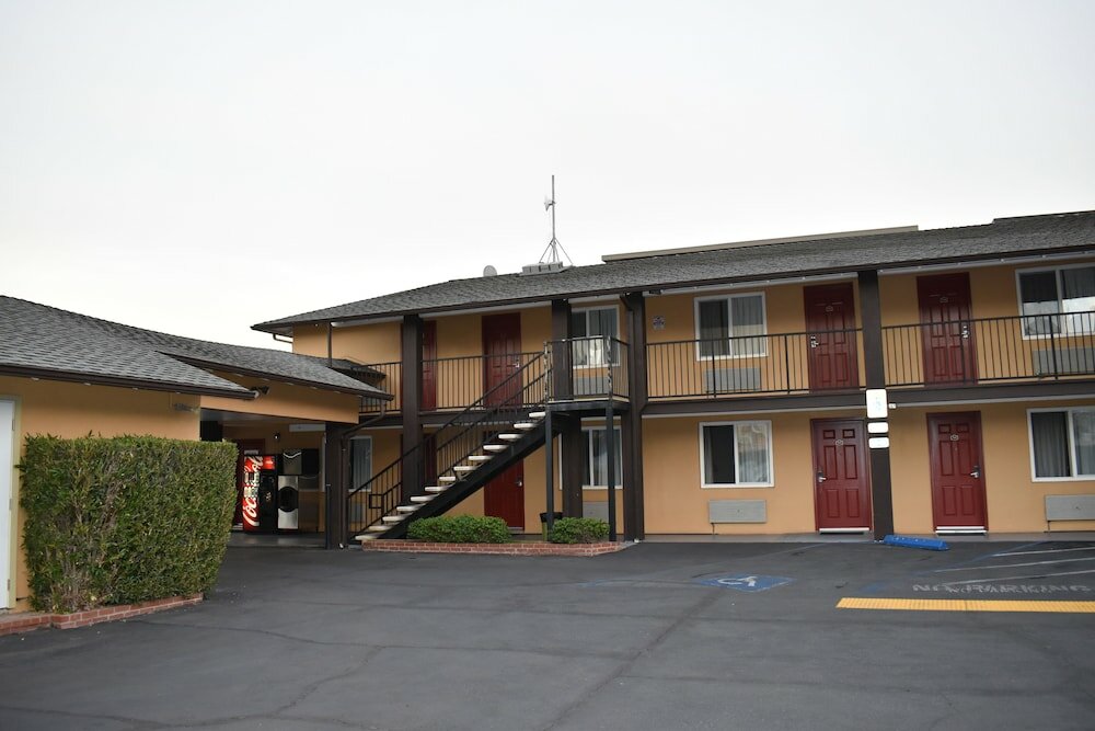 Фото Hotel Belmont