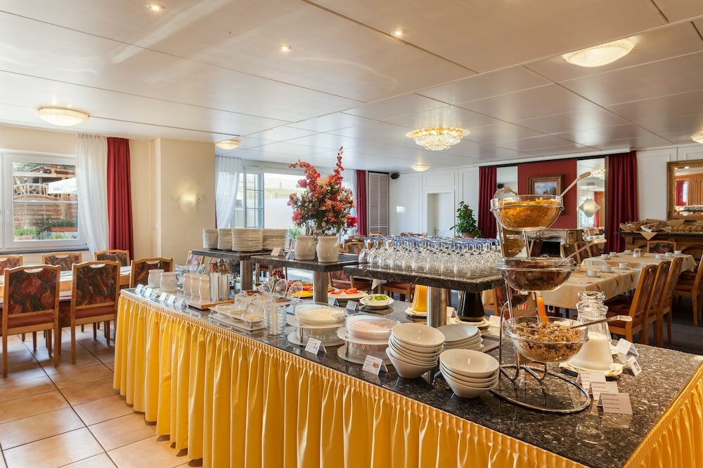 Фото Bodensee-Hotel Kreuz