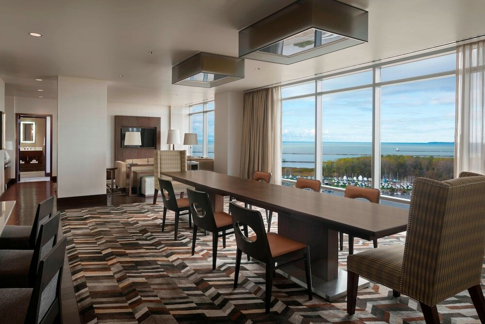 Фото Buffalo Marriott at Lecom Harborcenter