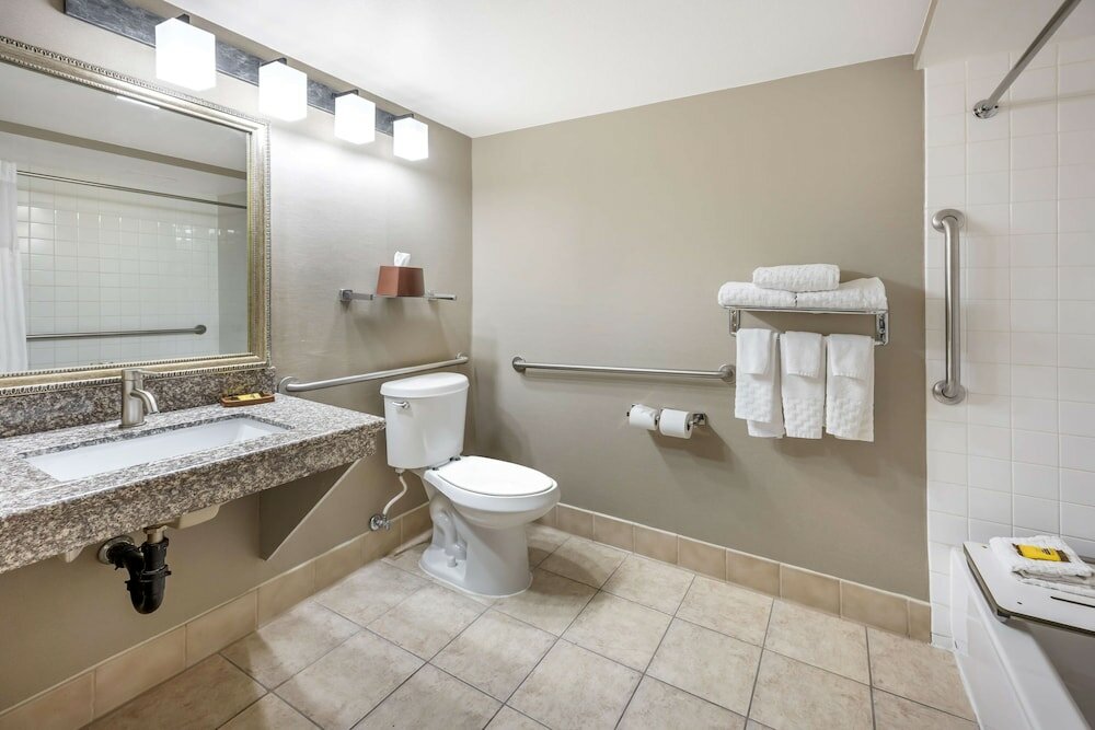 Фото Best Western Plus North Las Vegas Inn & Suites