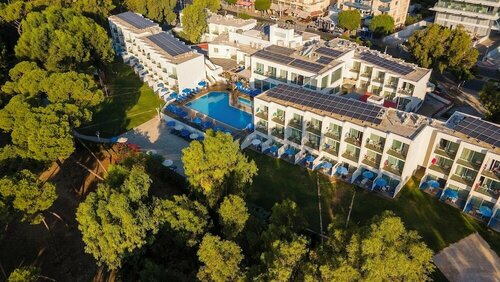 Гостиница Park Beach Hotel в Лимассоле