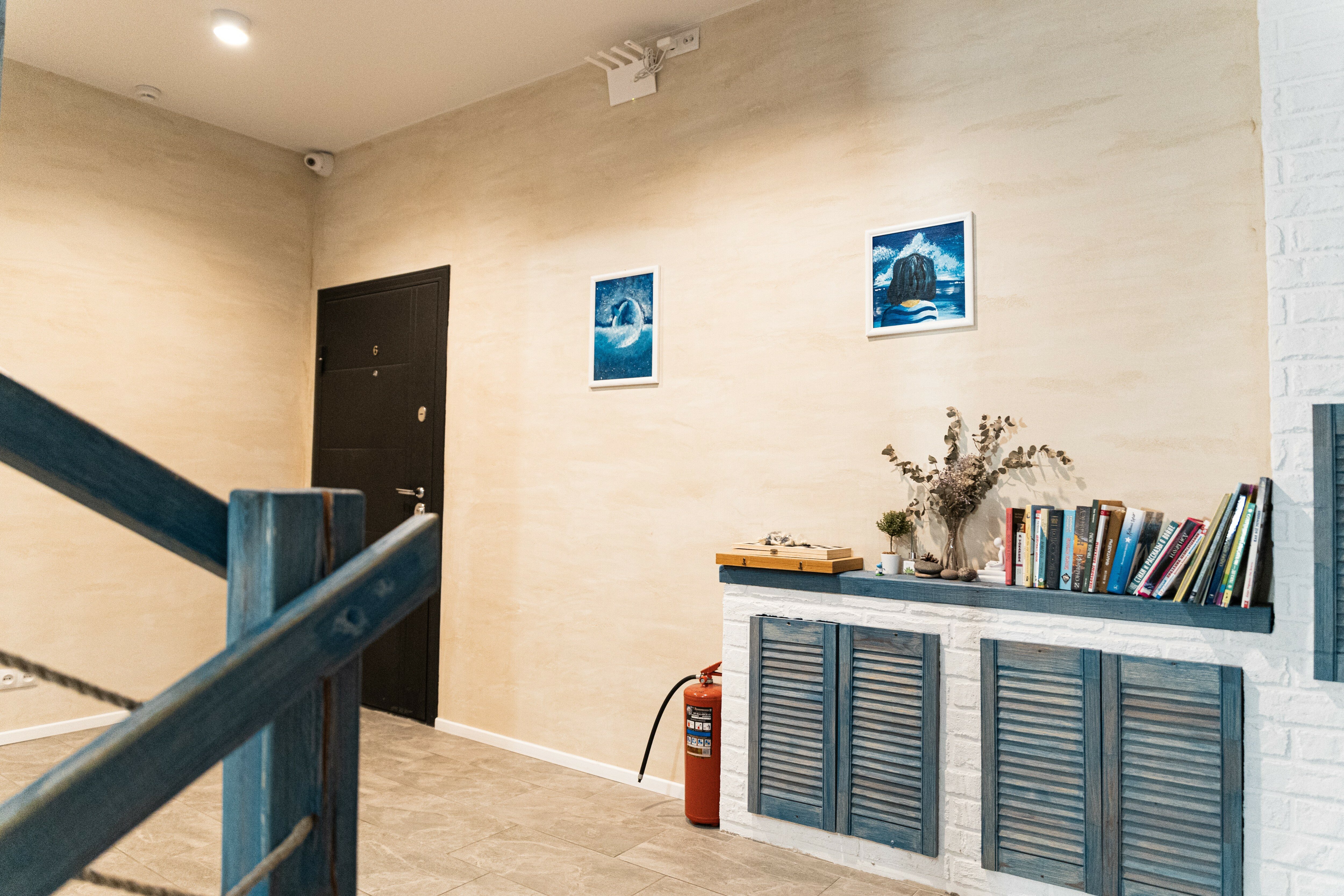 Фото Whale apart