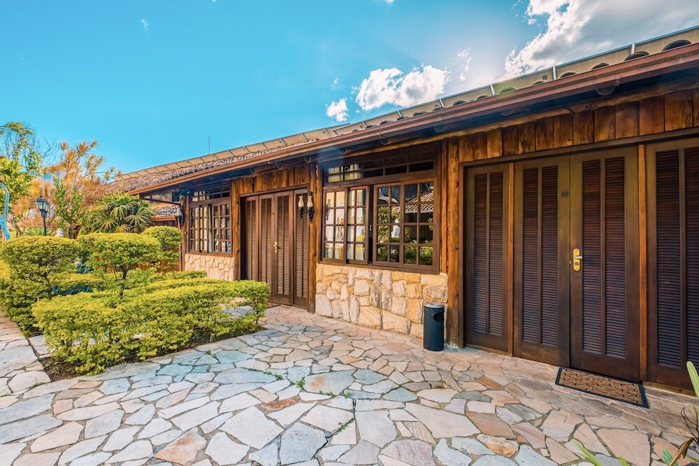 Фото Hotel Serra Everest