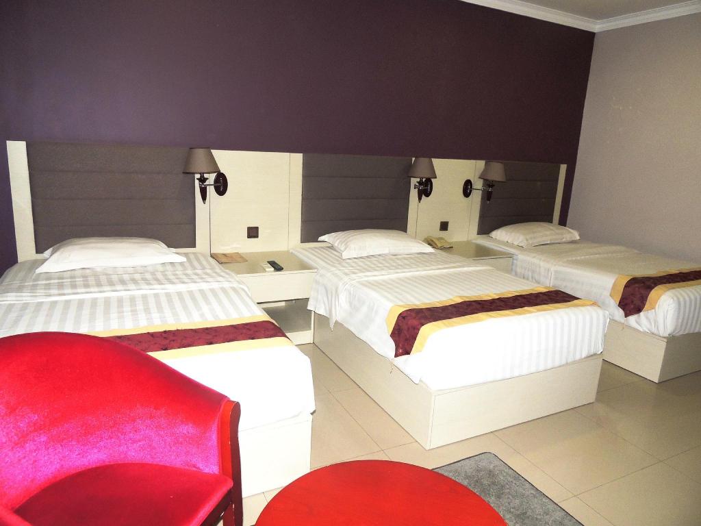 Фото Tilko Jaffna City Hotel