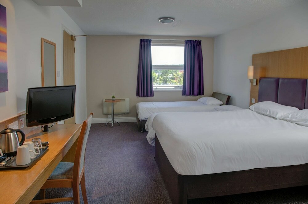 Фото Embassy Newcastle, Sure Hotel Collection by Best Western