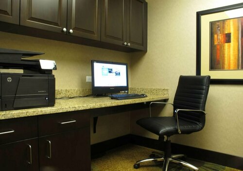 Гостиница Homewood Suites by Hilton Coralville - Iowa River Landing, IA в Коралвилле