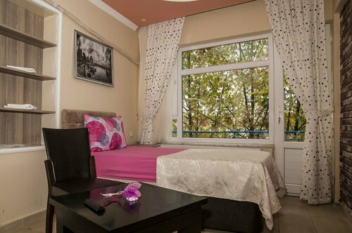 Гостиница Eren Otel в Кёрфезе