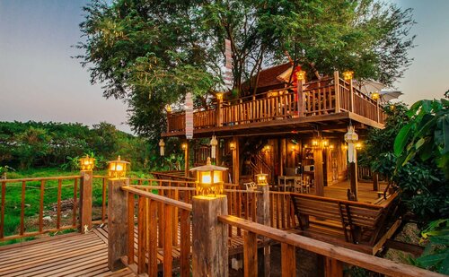Honeyland Resort
