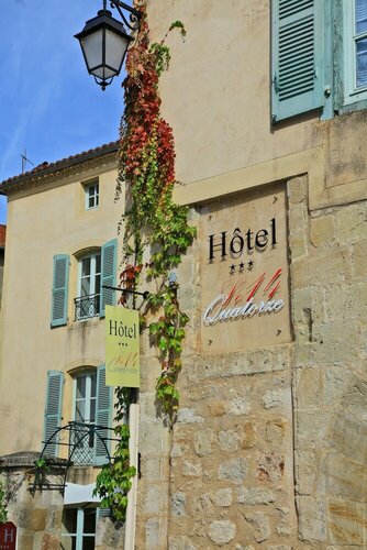 Внешний вид отеля Hôtel Le Quatorze в Фижаке, фото 4