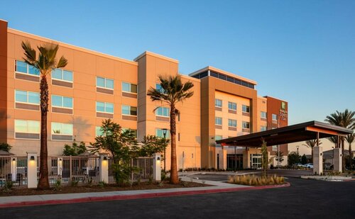 Гостиница Holiday Inn Express & Suites Moreno Valley - Riverside, an Ihg Hotel в Морено Валли