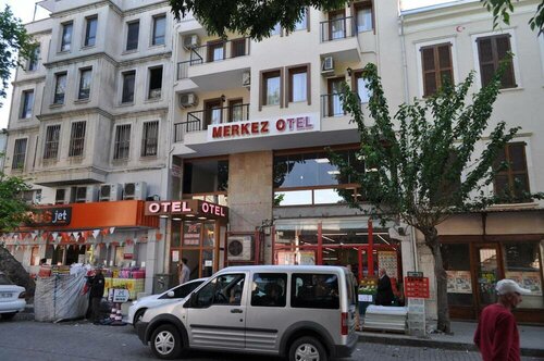 Гостиница Merkez Otel в Саруханлы
