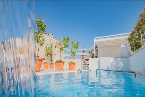 Гостиница Halo Boutique Hotel в Севилье