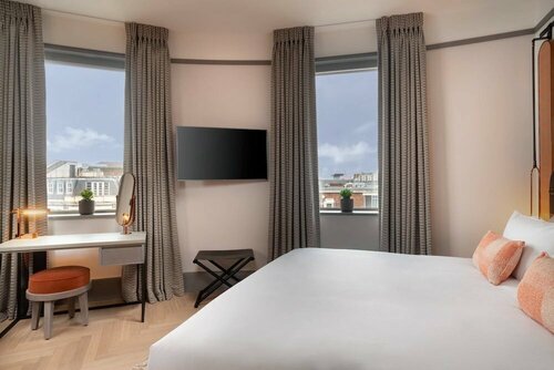 Гостиница Hart Shoreditch Hotel London, Curio Collection by Hilton в Лондоне