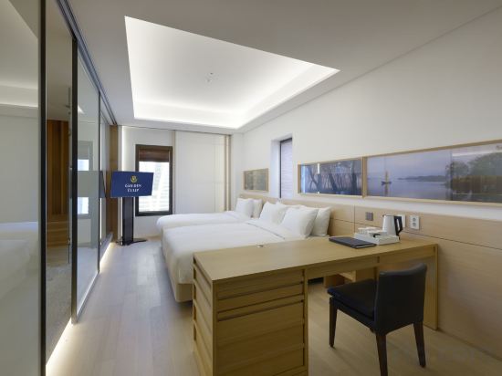 Фото Sotetsu Hotels The Splaisir Seoul Myeong Dong