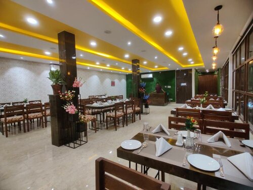Гостиница Hotel Aurelia Pearl & Banquet в Патне
