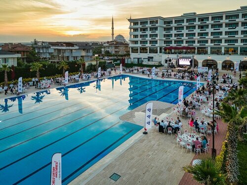 Гостиница Ramada Plaza Silivri by Wyndham в Силиври