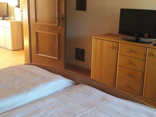 Гостиница Hotel Garni Grottental в Альбштадте